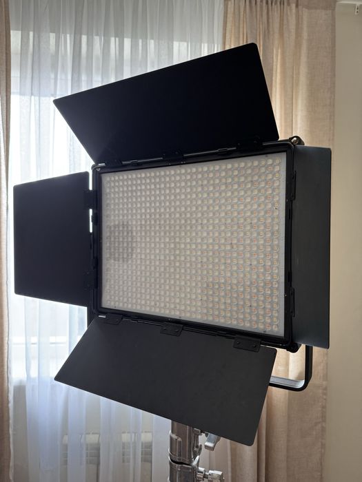 Продаю свет Nanlite Mixpanel 150 RGB