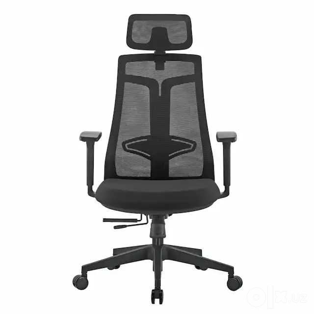 Офисное кресло Lumi CH05-40 Black