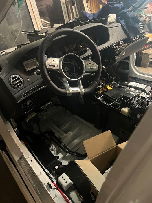 Mecanica/Auto/Usoara/Repar/Avariata/+Polish Profesional Interioare Curatare