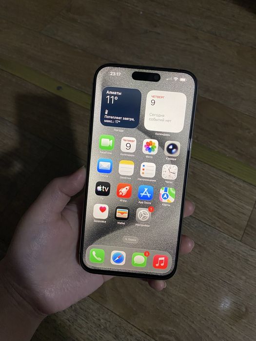 iPhone 15pro max 256гб 81%Аккумулятор
