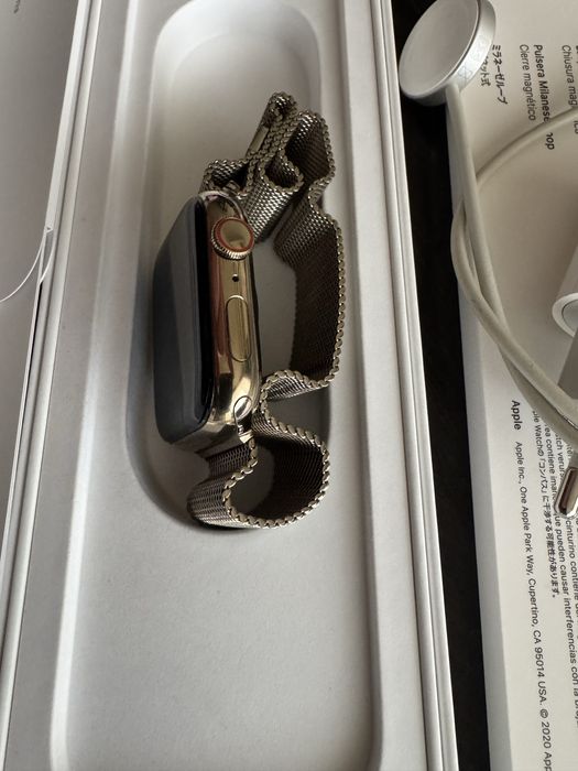 Смарт часовник Apple Watch 7,Cellular, 45mm,Gold Milanese Loop