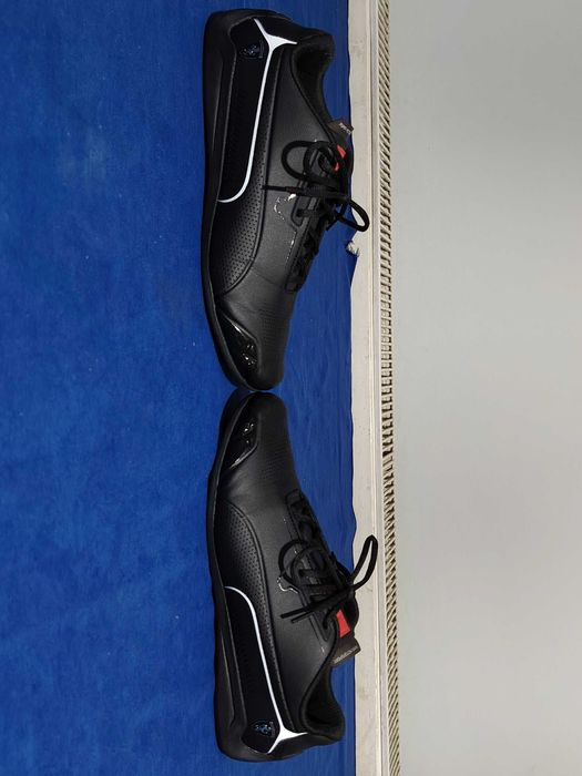 PUMA Ferrari adidași, mărimea 44,5, interior talpă 29 cm