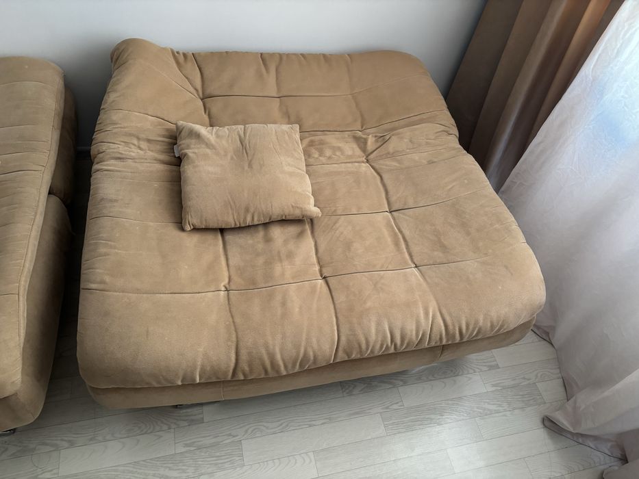 Продам диван с креслом