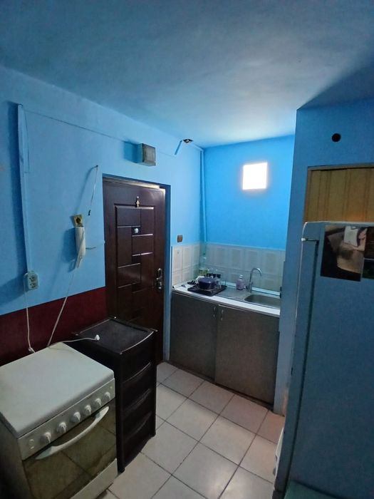 Vând urgent garsoniera