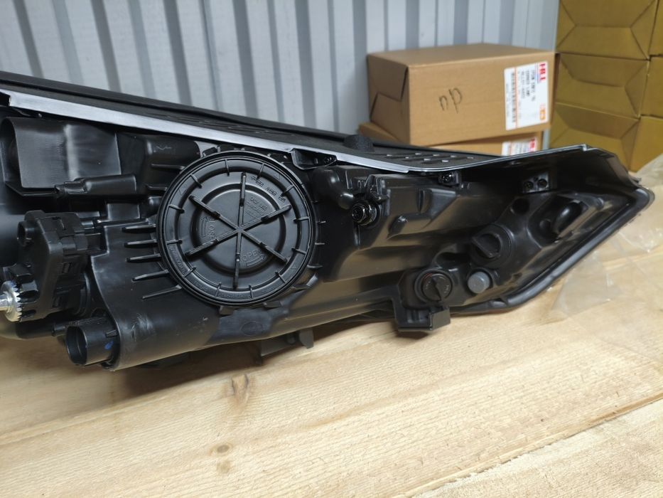 Фары передние Хундай Туксон/Hyudaii Tucson