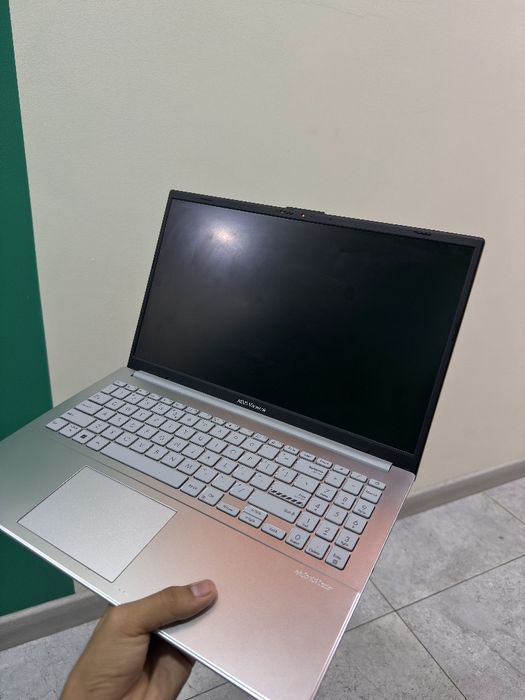Brend: ASUS
Seriya: VivoBook
Yupqa va zamonaviy dizayn
