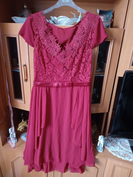 Rochii si costume ocazie