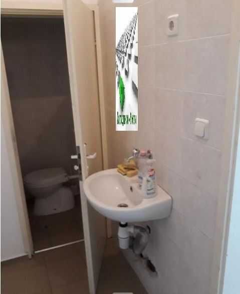 Дава се под наем Магазин в Пловдив, Център - 70 кв.м за 892.5 € - Снимка #6