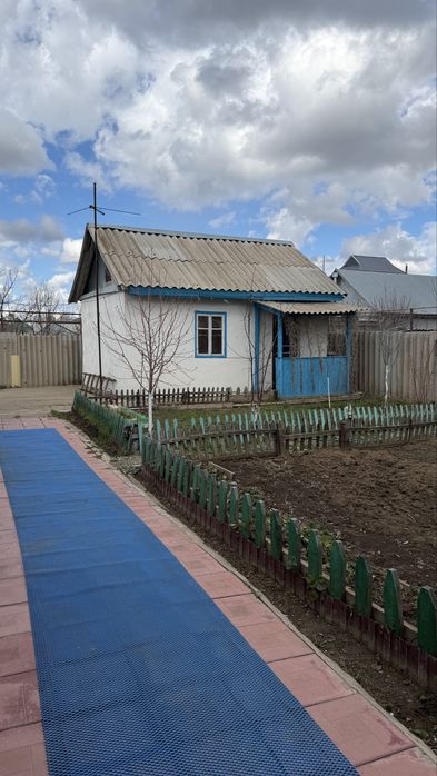 Продается дом с гаражом