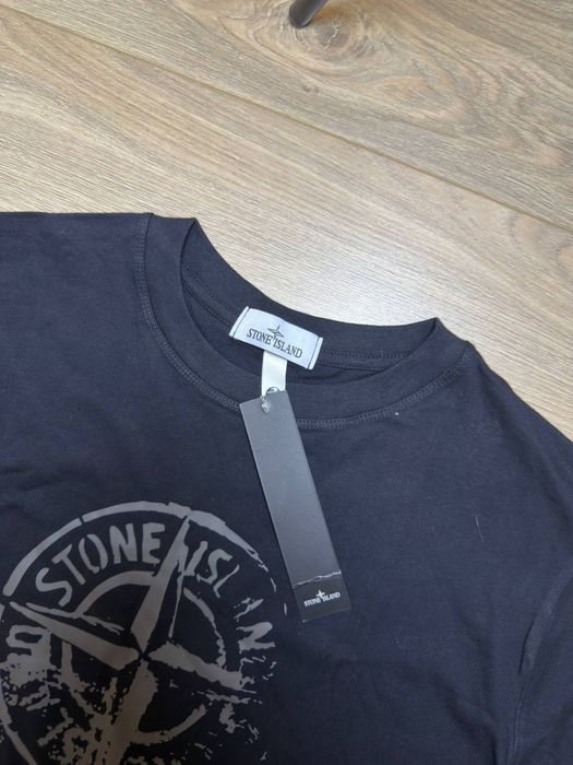 Stone island tee