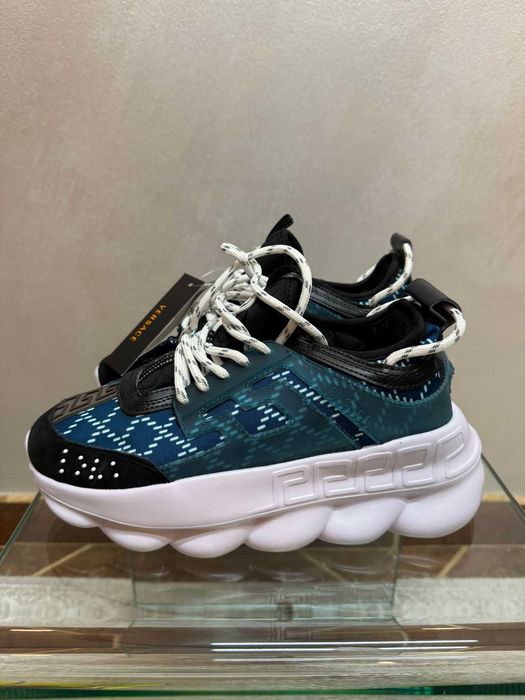 START SCOALA!!! Versace Chain Reaction Blue