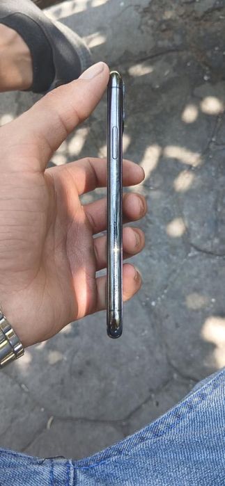 Iphone 11 pro zapasen