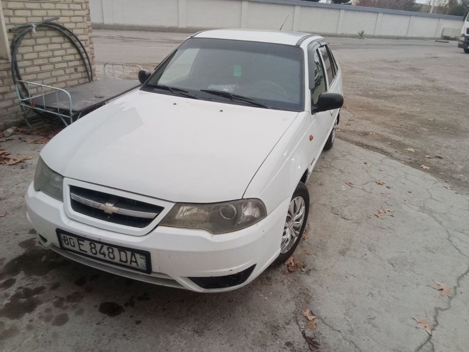 Nexia 2 DONC 2009 lyuks sotiladi tez va arzon