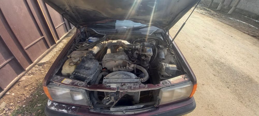 190 мерседес 111/2л плита матор