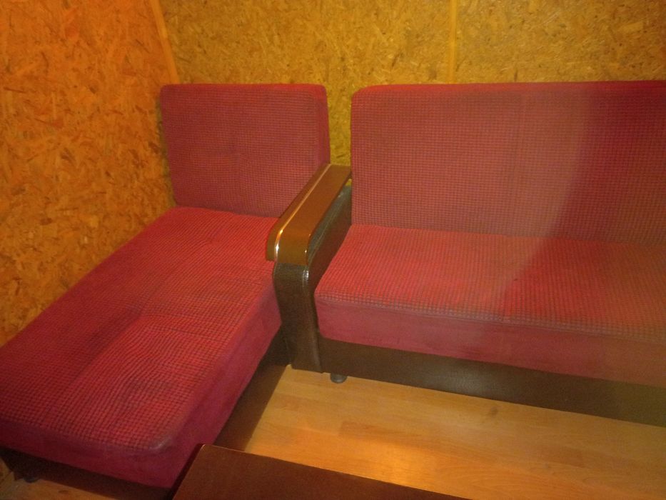 Продавам ъглов диван