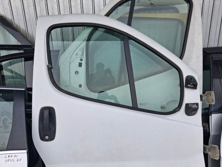 Usa dreapta fata Opel Vivaro / Renault Trafic