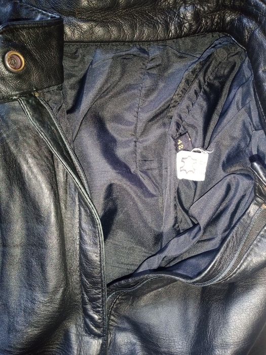 Pantaloni din piele naturală Nr 42
