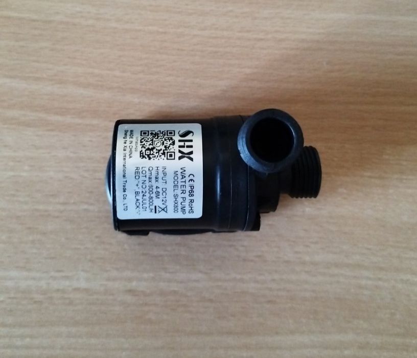 Потопяема мини водна помпа 12V/24V ; 240/800L/H 4.8W/5.8W/19W