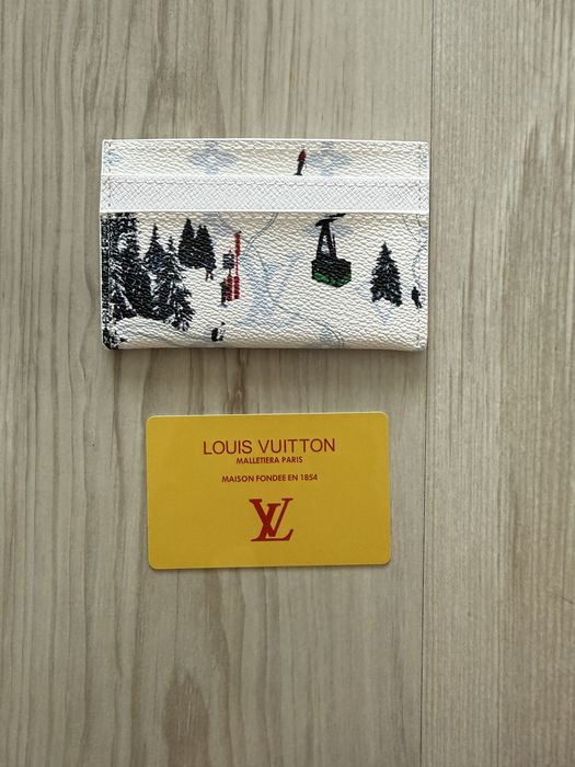 Луксозен картодържач Louis Vuitton (Зимен дизайн)