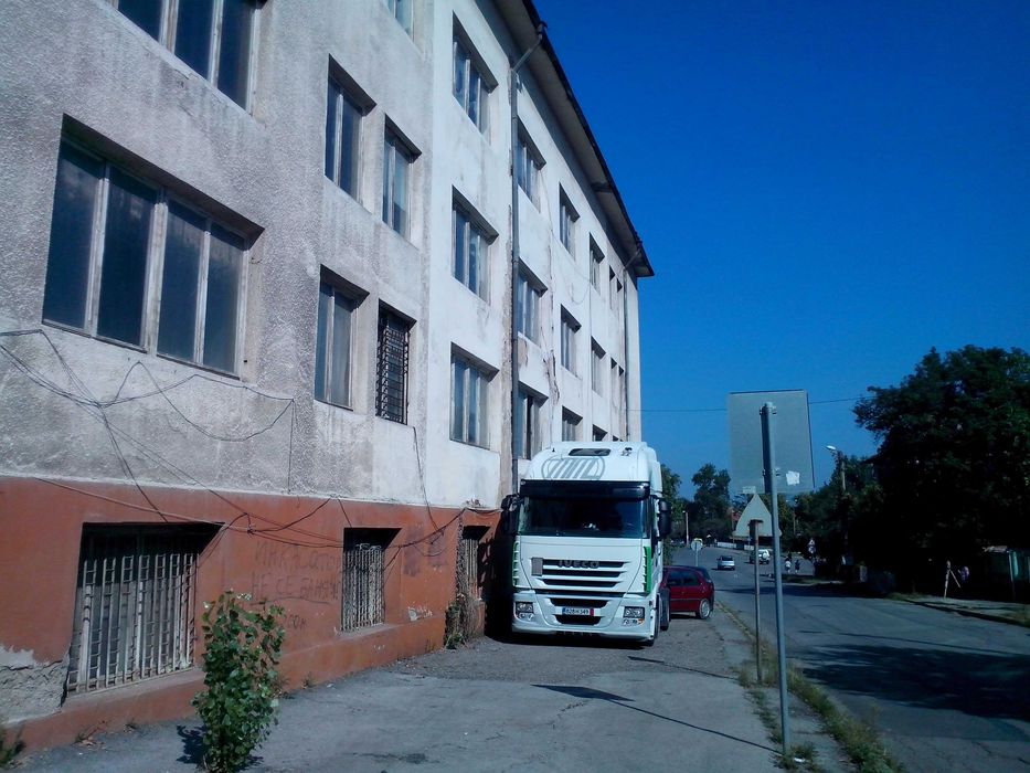 Продава се Промишлена сграда в Кюстендил, Осогово - 1340 кв.м за 299 €/кв.м - Снимка #3