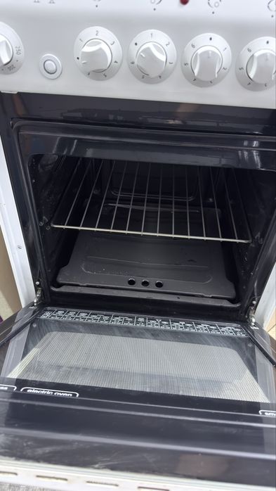 Электрическая плита