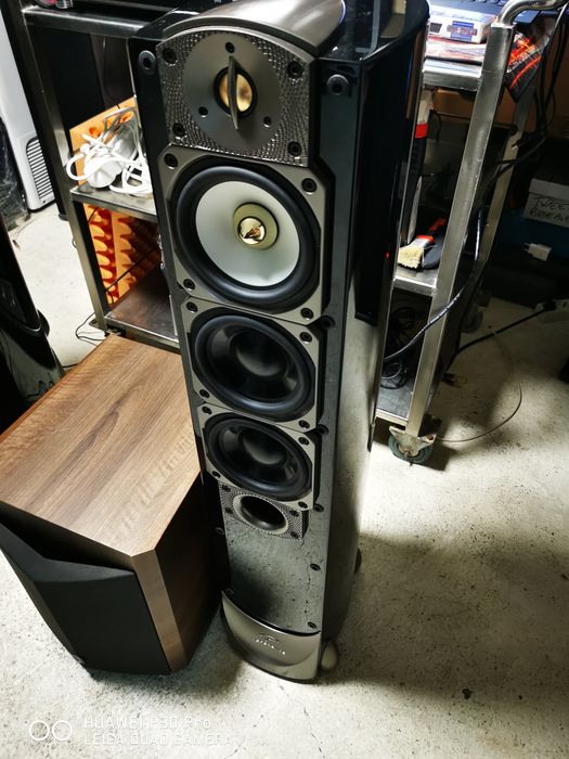 Boxe de podea, tip coloane Paradigm Studio 60 V5