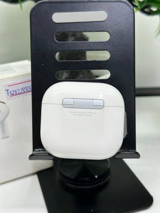 AirPods  4 (ANC)