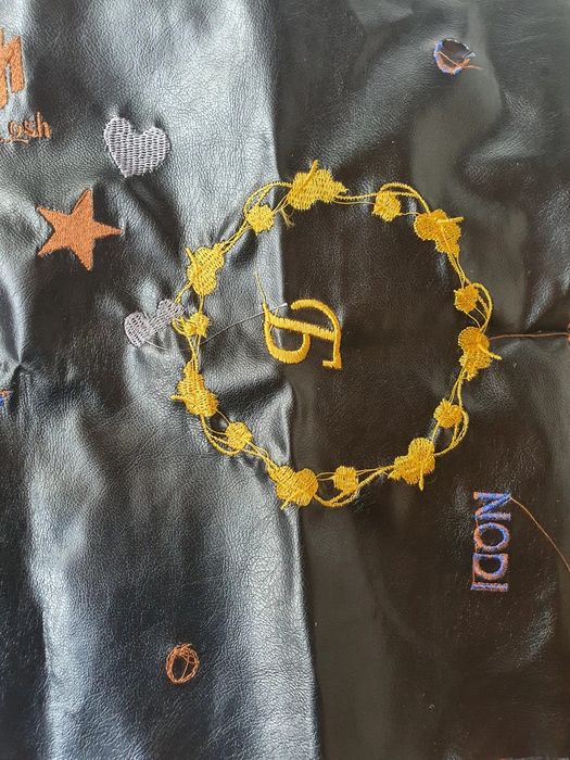 Вышивальная машина Janome 370 e sotiladi