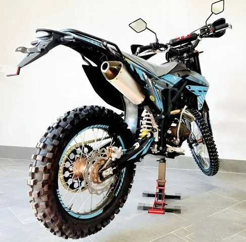 Regulmoto ZR 250 PR