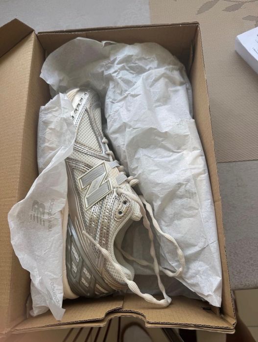 Кроссовки NEW BALANCE 1906R