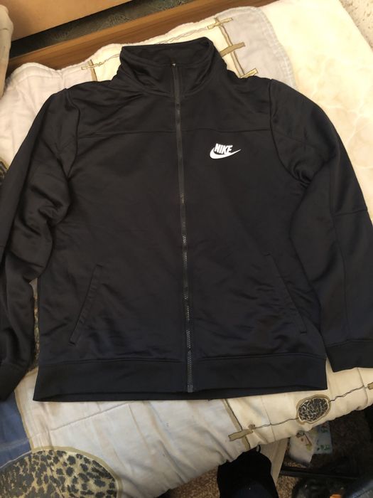 Горнище Nike ново