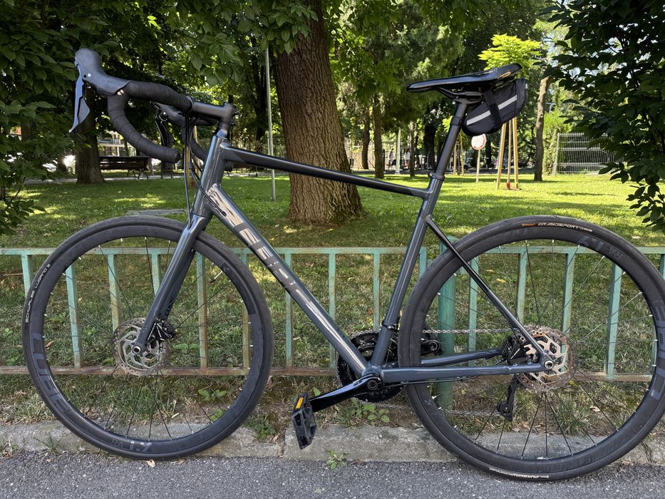 Cube Attain Disc 58 - Shimano 105 2x11