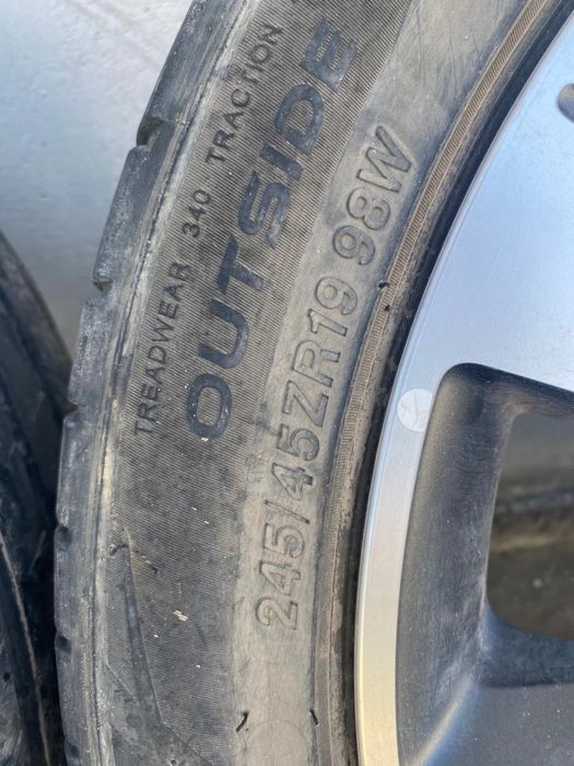 Покрышка с диском 245/45/19