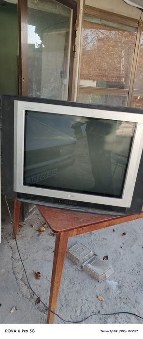 Продам телевизор в хорошем состоянии  почти новый