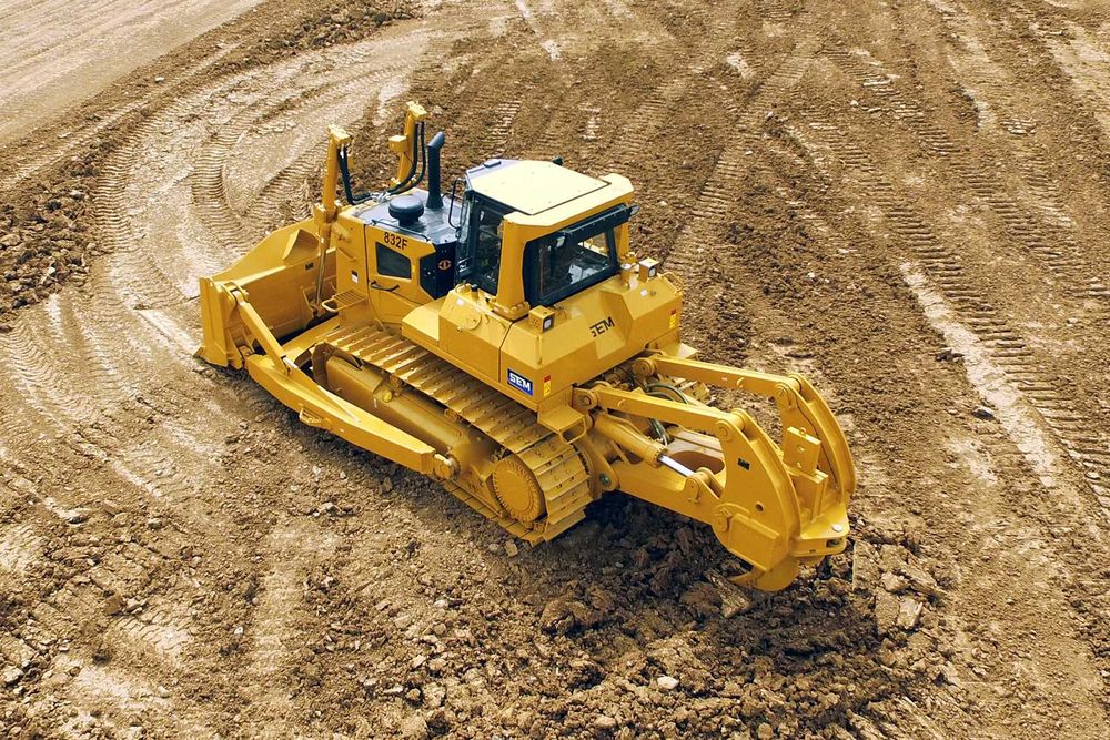 Занжирли бульдозер SEM832F, Бульдозер SEM832F