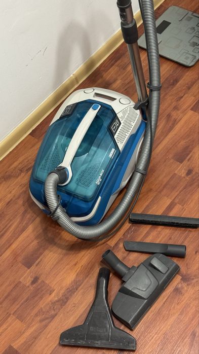 Моющий пылесос Thomas