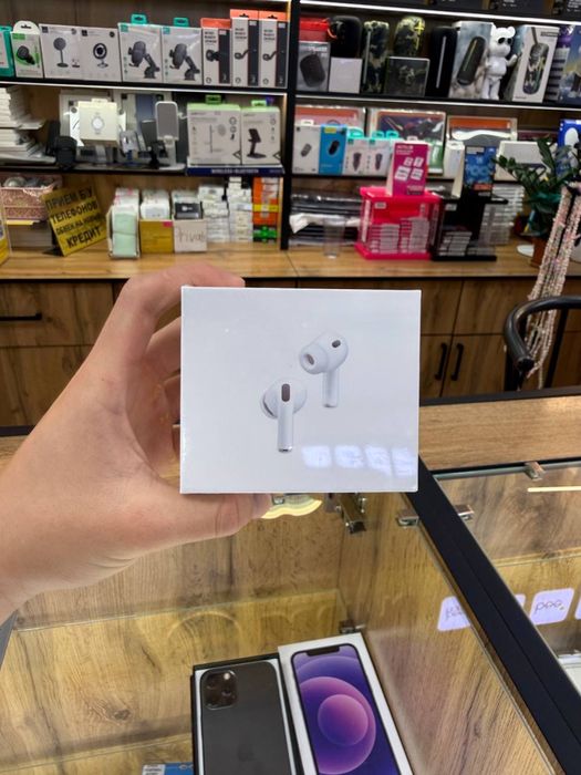 AirPods 4