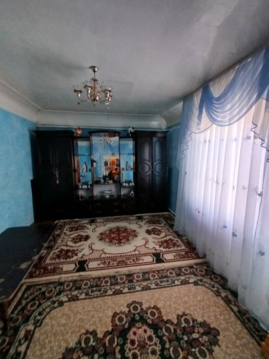 Эски Шахар/ховли сотилади/срочно келишилади