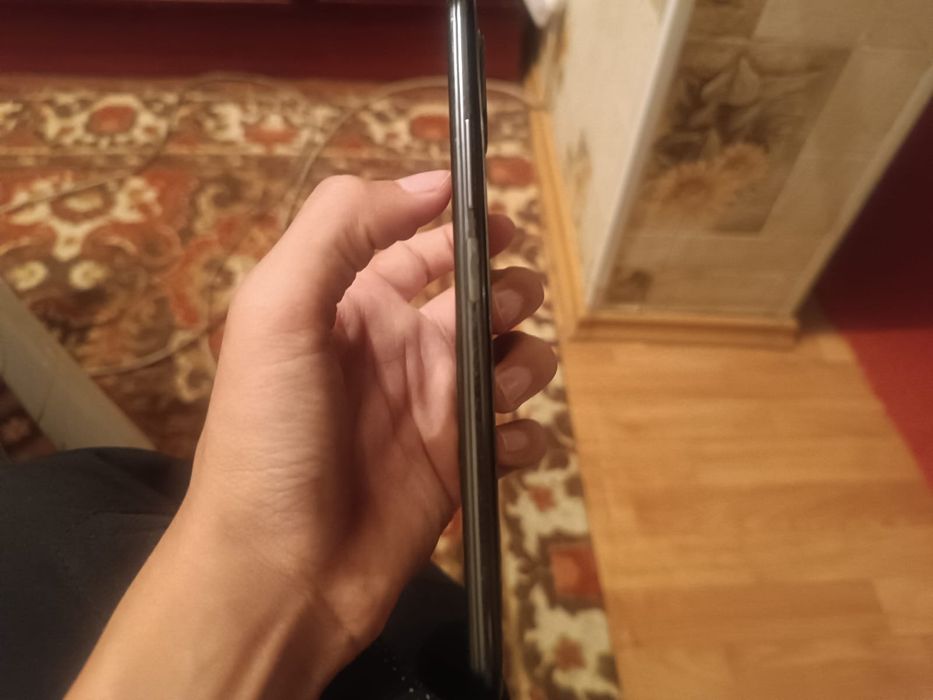 Xiaomi 11 lite 5g ne обмен есть