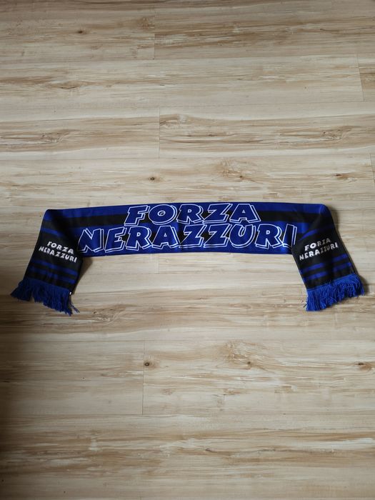 Шал на F.C. Inter (Forza Nerazzuri)