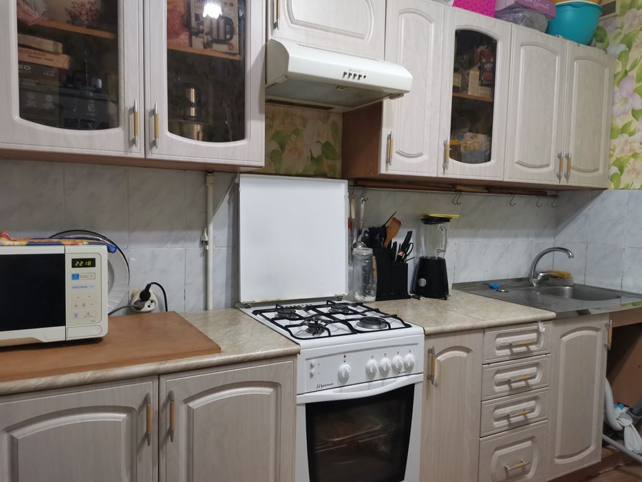 Продам кухонный гарнитур