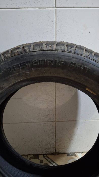 Шины зимние шиповик