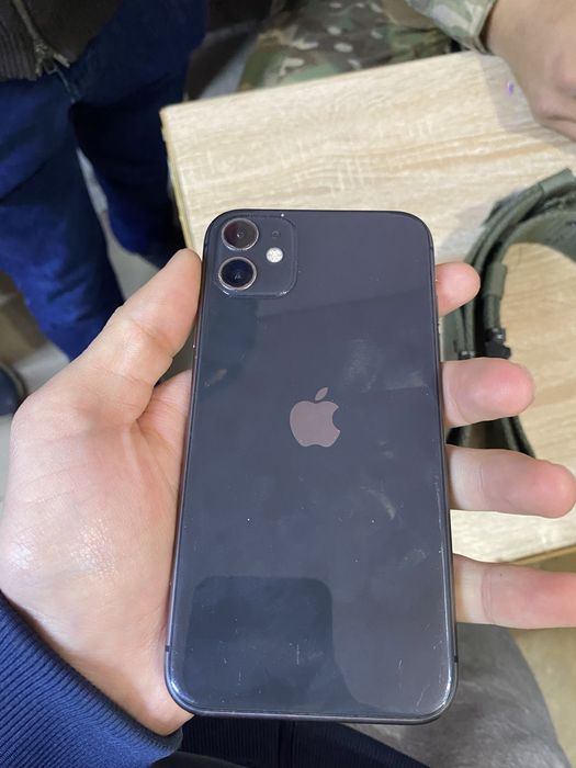 Айфон 11 сатылады