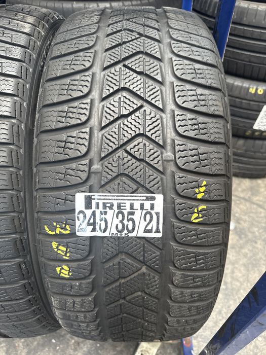 245/35/21 Pirelli M+S