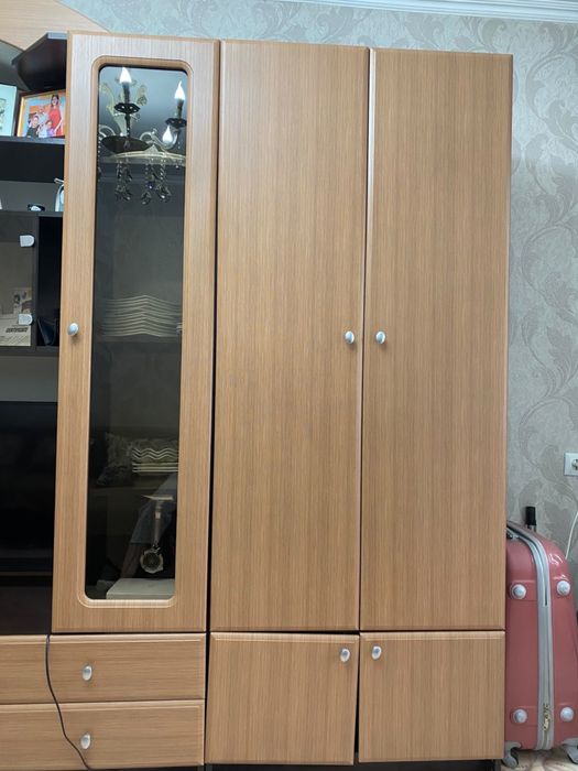 Стенка в зал 80 000