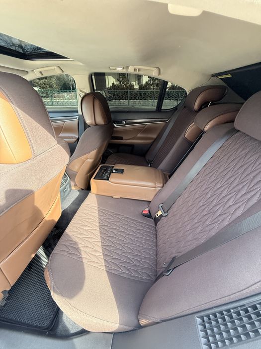 Продается Lexus GS450H