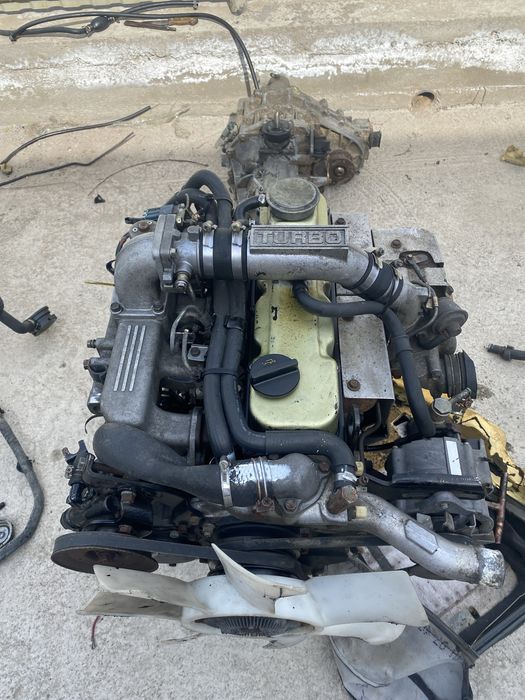 Двигатель NISSAN TD27