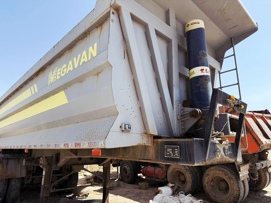 Megavan прицеп  50 тн