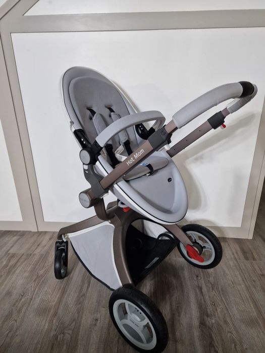 Продам коляску Hot mom !