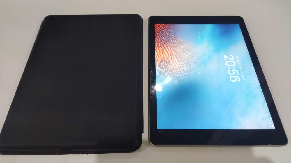 Продам Айпад 2019 г